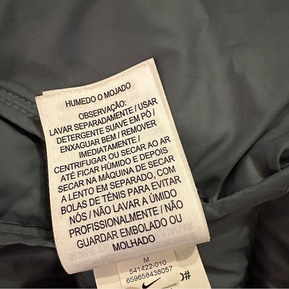 Nike 541422-010 duck down jacket - Picture 9 of 10